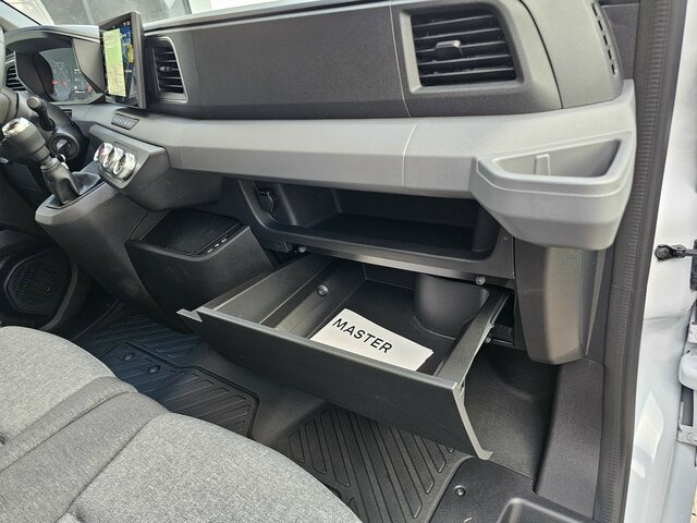 Locação de RENAULT Master L3H2 170 Neues Modell 10'' Navi Kamera... RENAULT Master L3H2 170 Neues Modell 10'' Navi Kamera...: foto 18