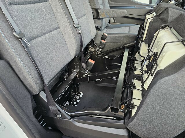 Locação de RENAULT Master L3H2 170 Neues Modell 10'' Navi Kamera... RENAULT Master L3H2 170 Neues Modell 10'' Navi Kamera...: foto 16