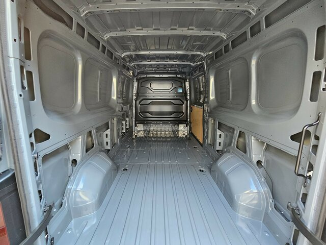 Furgão RENAULT Master L3H2 170 Neues Modell 10'' Navi Kamera: foto 26