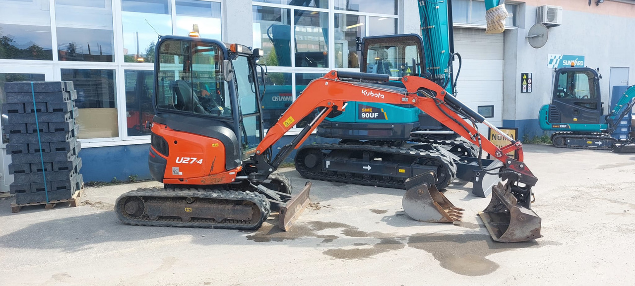 Kubota U27-4 HI - Mini escavadeira: foto 1 Kubota U27-4 HI - Mini escavadeira: foto 1