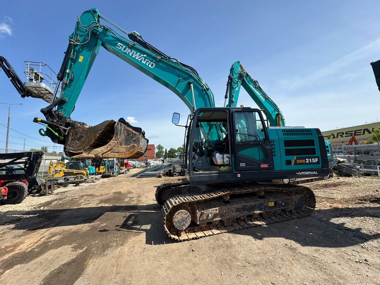 Sunward SWE215F-5A - Escavadeira: foto 1 Sunward SWE215F-5A - Escavadeira: foto 1