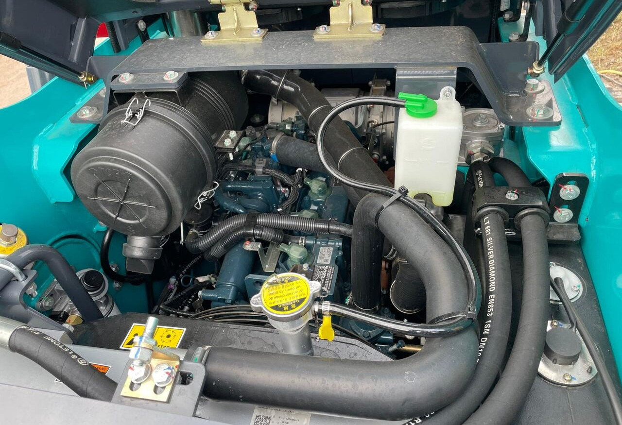 Mini carregadeira de esteiras nuevo Sunward SWL 4538: foto 9