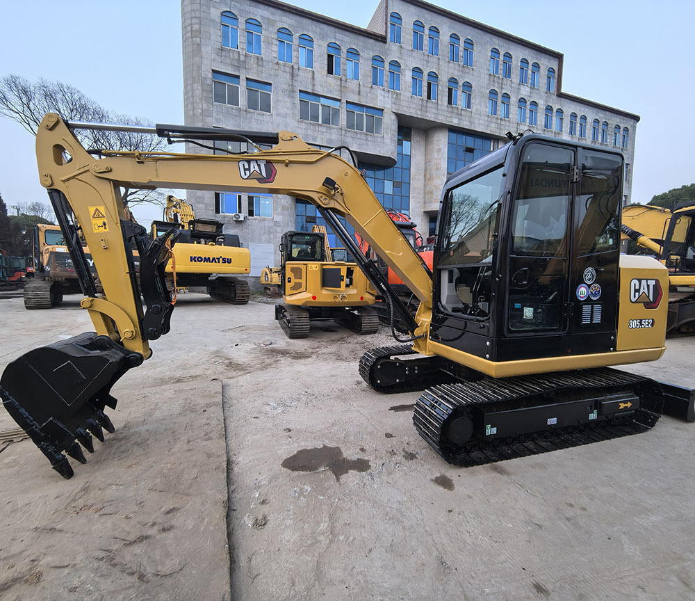 CAT 305.5E2 Excavator - Mini escavadeira: foto 1 CAT 305.5E2 Excavator - Mini escavadeira: foto 1