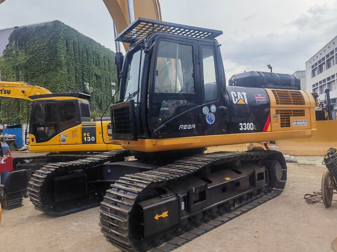 CAT 330DL excavator - Escavadora de rastos: foto 5 CAT 330DL excavator - Escavadora de rastos: foto 5