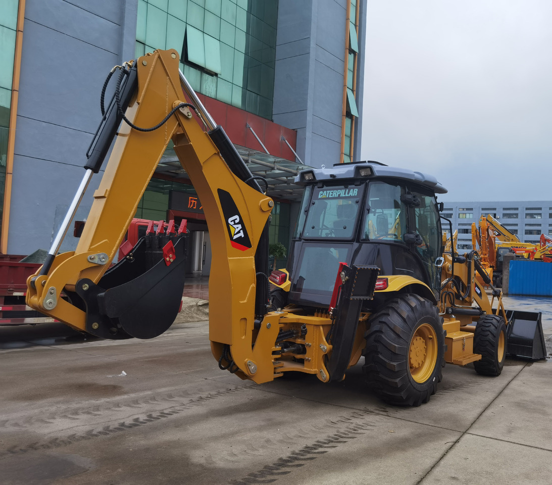 CAT 420F Backhoe Loader - Retroescavadeira: foto 3 CAT 420F Backhoe Loader - Retroescavadeira: foto 3