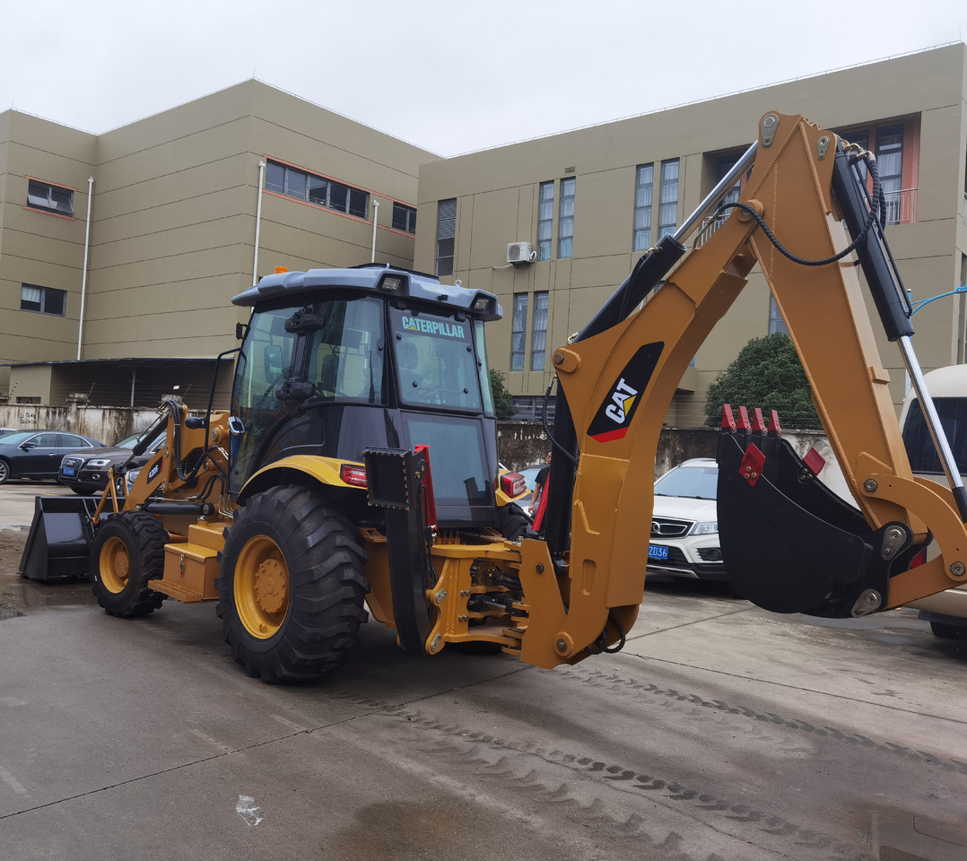 CAT 420F Backhoe Loader - Retroescavadeira: foto 2 CAT 420F Backhoe Loader - Retroescavadeira: foto 2