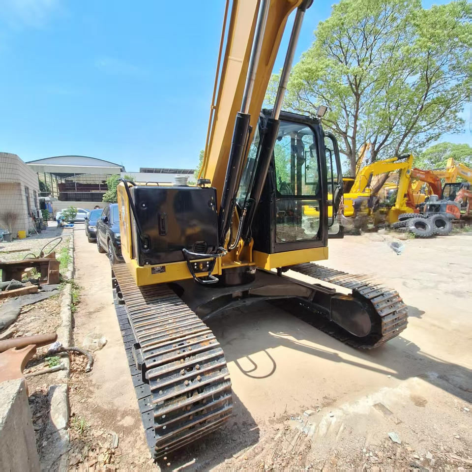 Cat 310 Excavator - Escavadora de rastos: foto 1 Cat 310 Excavator - Escavadora de rastos: foto 1