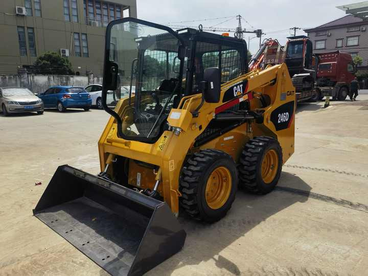 Cheap Price used caterpillar 246d mini skid steer cat 246C 246D hydraulic used skid loaders for sale - Mini carregadeira: foto 5 Cheap Price used caterpillar 246d mini skid steer cat 246C 246D hydraulic used skid loaders for sale - Mini carregadeira: foto 5