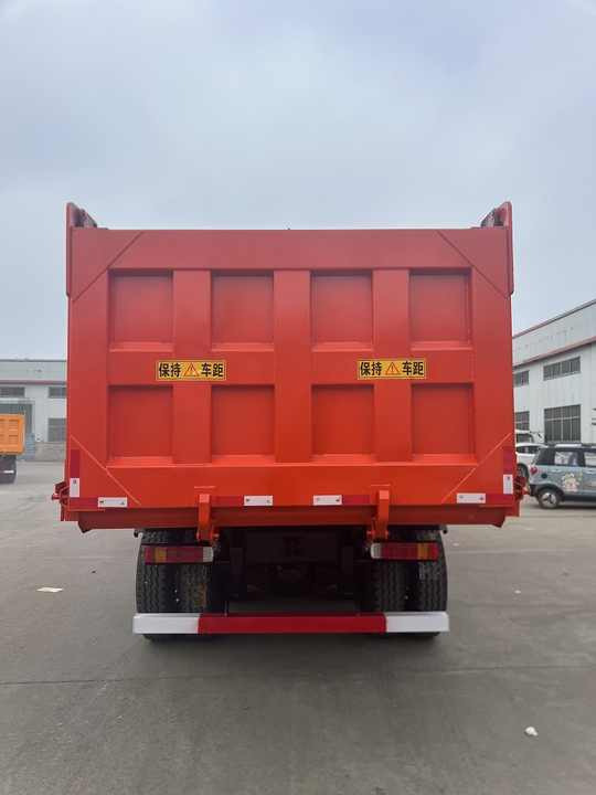 Chinese New or Used Dumper Tipper Dump Truck Used Shacman F3000 8X4 Dump Truck for Sale - Caminhão basculante: foto 5 Chinese New or Used Dumper Tipper Dump Truck Used Shacman F3000 8X4 Dump Truck for Sale - Caminhão basculante: foto 5