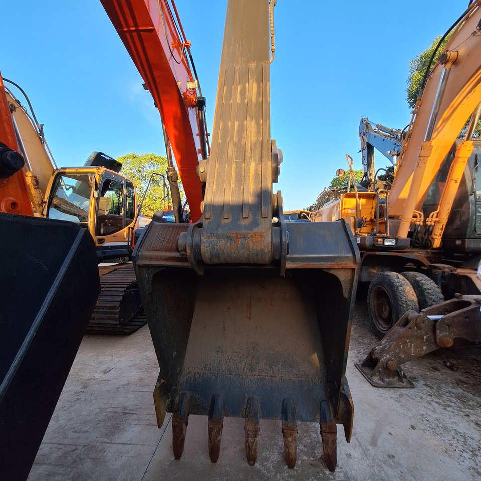 DOOSAN Doosan DX225LC-9C Crawler excavator - Escavadora de rastos: foto 2 DOOSAN Doosan DX225LC-9C Crawler excavator - Escavadora de rastos: foto 2