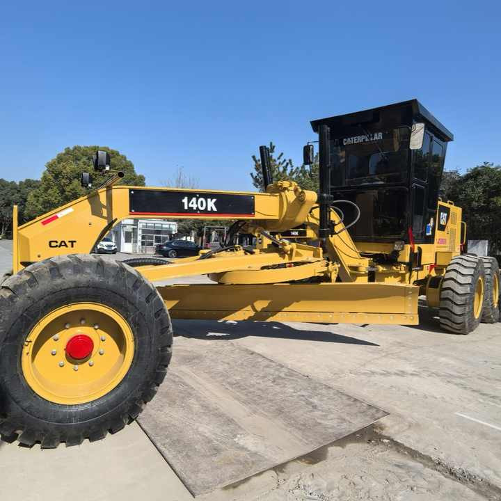 Good Condition Used machinery CAT 140k Motor Grader used original cat 140k hydraulic grader on hot sale - Motoniveladora: foto 4 Good Condition Used machinery CAT 140k Motor Grader used original cat 140k hydraulic grader on hot sale - Motoniveladora: foto 4