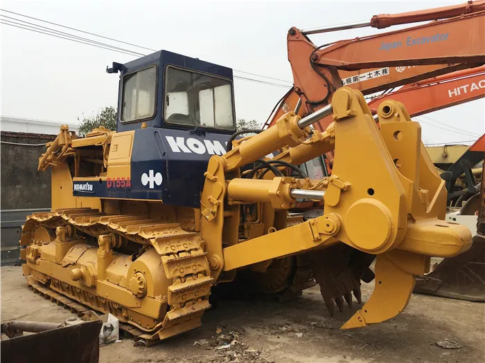 Good condition D155A used bulldozer Komatsu D155A-3 D155A-1 Komatsu dozer bulldozer for sale - Buldôzer: foto 4 Good condition D155A used bulldozer Komatsu D155A-3 D155A-1 Komatsu dozer bulldozer for sale - Buldôzer: foto 4