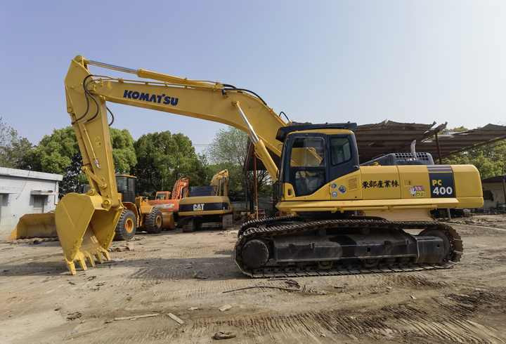 Japan original Low Price Powerful Komatsu PC400 40ton Komatsu PC400-7 PC400-8 excavator for sale - Escavadora de rastos: foto 4 Japan original Low Price Powerful Komatsu PC400 40ton Komatsu PC400-7 PC400-8 excavator for sale - Escavadora de rastos: foto 4
