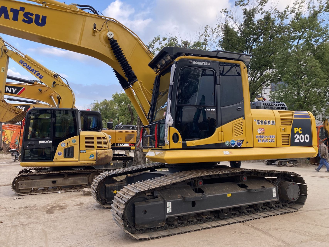 Komatsu PC200-8 Excavator - Escavadora de rastos: foto 2 Komatsu PC200-8 Excavator - Escavadora de rastos: foto 2