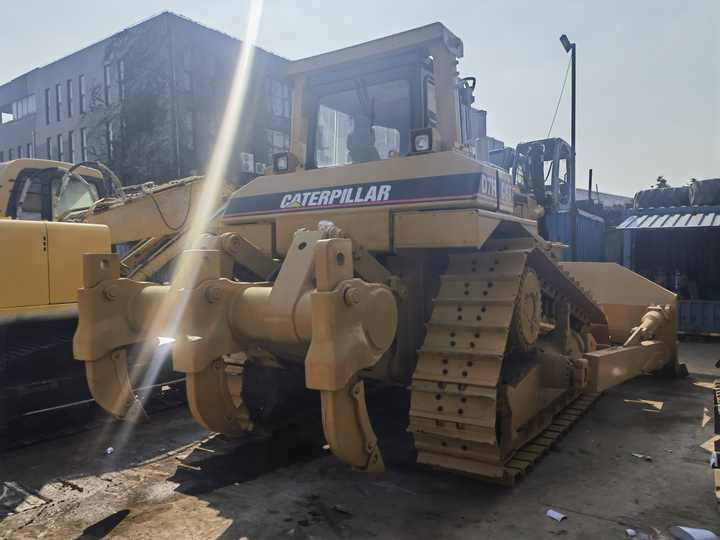 Original Japan made earth-moving bulldozer Caterpillar D7H dozer CAT heavy bulldozer D7 cheap dozer in China - Buldôzer: foto 3 Original Japan made earth-moving bulldozer Caterpillar D7H dozer CAT heavy bulldozer D7 cheap dozer in China - Buldôzer: foto 3