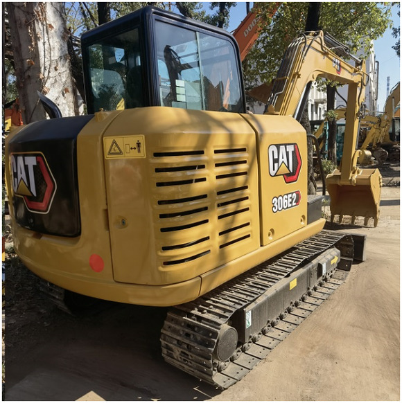 Second Hand Mini Excavator Caterpillar CAT 306e2 Crawler Wheel Excavator 6ton used caterpillar 306e2 crawler excavator in stock - Escavadora de rastos: foto 1 Second Hand Mini Excavator Caterpillar CAT 306e2 Crawler Wheel Excavator 6ton used caterpillar 306e2 crawler excavator in stock - Escavadora de rastos: foto 1