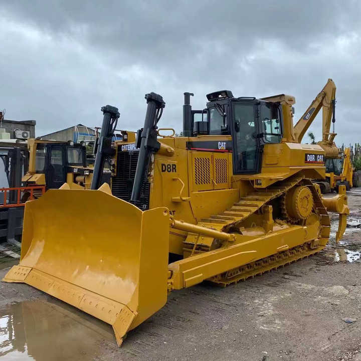 Used Cat D8R Dozer Machine Bulldozers Good Working Condition Caterpillar Bulldozer - Buldôzer: foto 1 Used Cat D8R Dozer Machine Bulldozers Good Working Condition Caterpillar Bulldozer - Buldôzer: foto 1