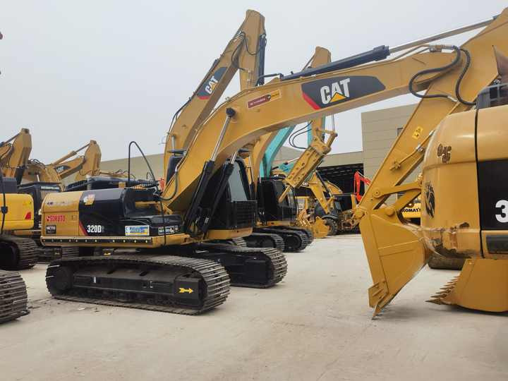 Escavadeira Used Caterpillar 320 Excavator Japan Cat 320D2 Excavator Good Perform in stock: foto 6