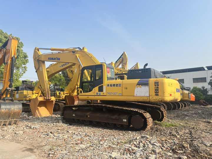 Used Komatsu Excavator PC400-8 for sale second hand Excavator Komatsu PC400-7 Komatsu Heavy Equipment for sale in shanghai - Escavadora de rastos: foto 2 Used Komatsu Excavator PC400-8 for sale second hand Excavator Komatsu PC400-7 Komatsu Heavy Equipment for sale in shanghai - Escavadora de rastos: foto 2