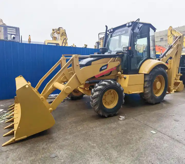Caterpillar 420F backhoe loader used 420F CAT JCB 3CX 4CX cat backhoe excavator loader 4x4 - Retroescavadeira: foto 5 Caterpillar 420F backhoe loader used 420F CAT JCB 3CX 4CX cat backhoe excavator loader 4x4 - Retroescavadeira: foto 5