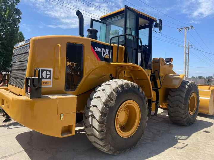 Caterpillar 950H wheel loader used heavy equipment cheap price 950H 966H 950GC for sale - Carregadeira de rodas: foto 4 Caterpillar 950H wheel loader used heavy equipment cheap price 950H 966H 950GC for sale - Carregadeira de rodas: foto 4