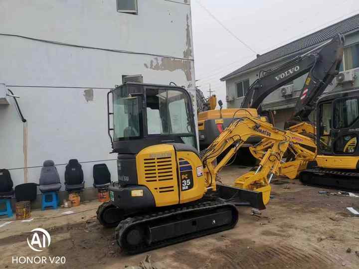 Komatsu second hand digger mini excavator pc35 used excavators komatsu pc35 for sale - Escavadora de rastos: foto 4 Komatsu second hand digger mini excavator pc35 used excavators komatsu pc35 for sale - Escavadora de rastos: foto 4
