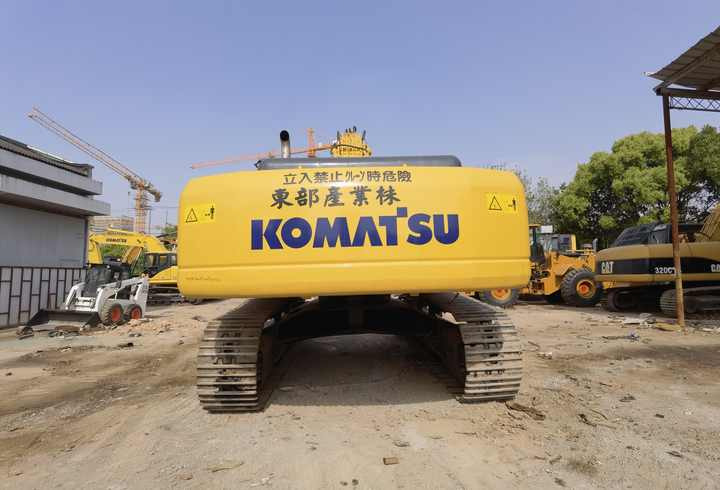 Original Japan excavator Second hand Japanese 40 ton good quality Komatsu PC400-7 cheap for hot sale - Escavadora de rastos: foto 5 Original Japan excavator Second hand Japanese 40 ton good quality Komatsu PC400-7 cheap for hot sale - Escavadora de rastos: foto 5