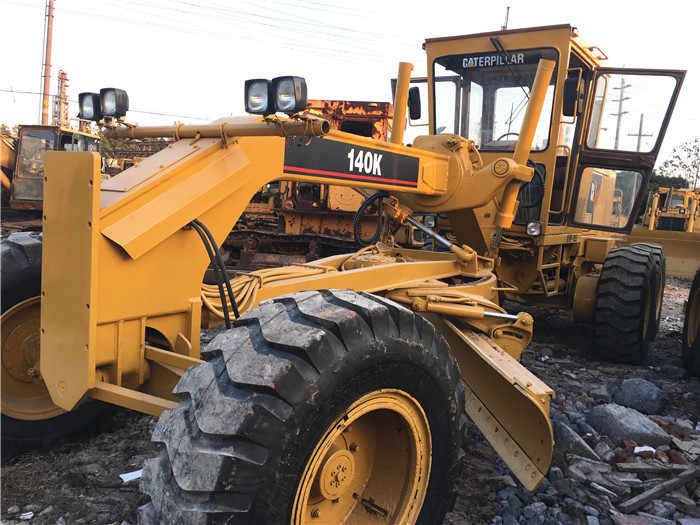 Original condition and high performance wholesale price used CAT 140K grader for sale in shanghai yard - Motoniveladora: foto 4 Original condition and high performance wholesale price used CAT 140K grader for sale in shanghai yard - Motoniveladora: foto 4