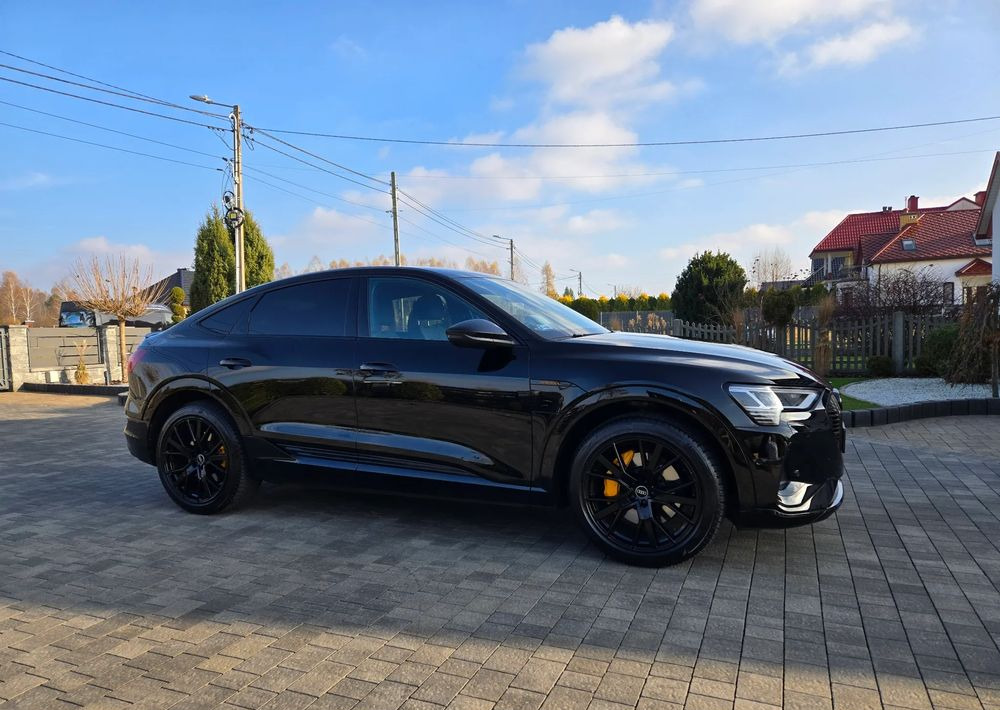 Audi e-tron 55 Quattro S Line - Sedã: foto 3 Audi e-tron 55 Quattro S Line - Sedã: foto 3