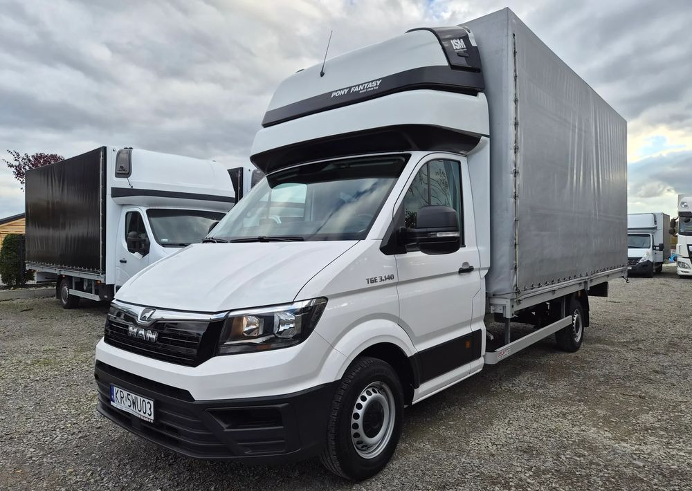 MAN TGE 10 PALET zaw.poduszki 2021r EURO 6 - Furgão caixa aberta: foto 2 MAN TGE 10 PALET zaw.poduszki 2021r EURO 6 - Furgão caixa aberta: foto 2