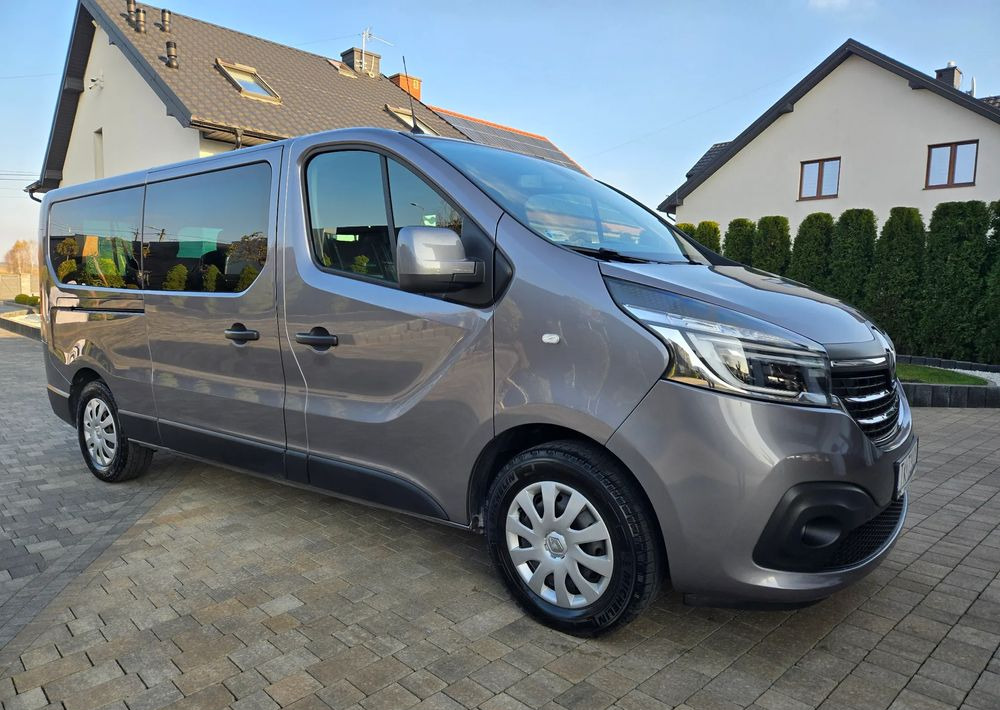 Renault Trafic Grand SpaceClass 2.0 dCi EDC - Micro-ônibus, Furgão de passageiros: foto 1 Renault Trafic Grand SpaceClass 2.0 dCi EDC - Micro-ônibus, Furgão de passageiros: foto 1