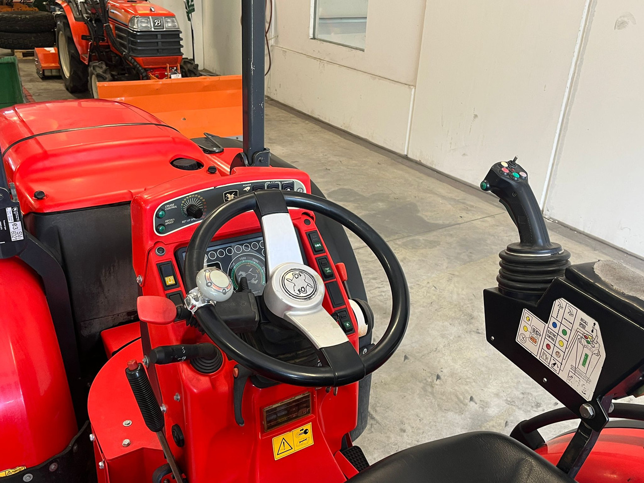 Trator ANTONIO CARRARO SRH 9800: foto 11