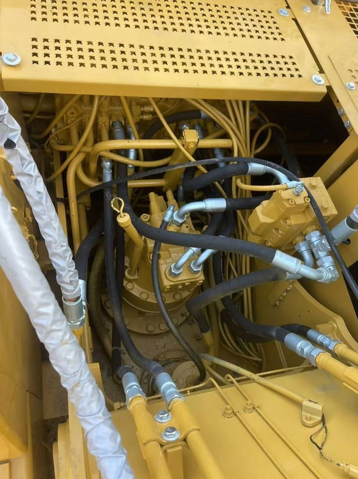 CAT 320 B - Escavadora de rastos: foto 2 CAT 320 B - Escavadora de rastos: foto 2