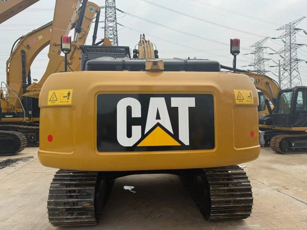 Locação de CAT 320 D  CAT 320 D: foto 12