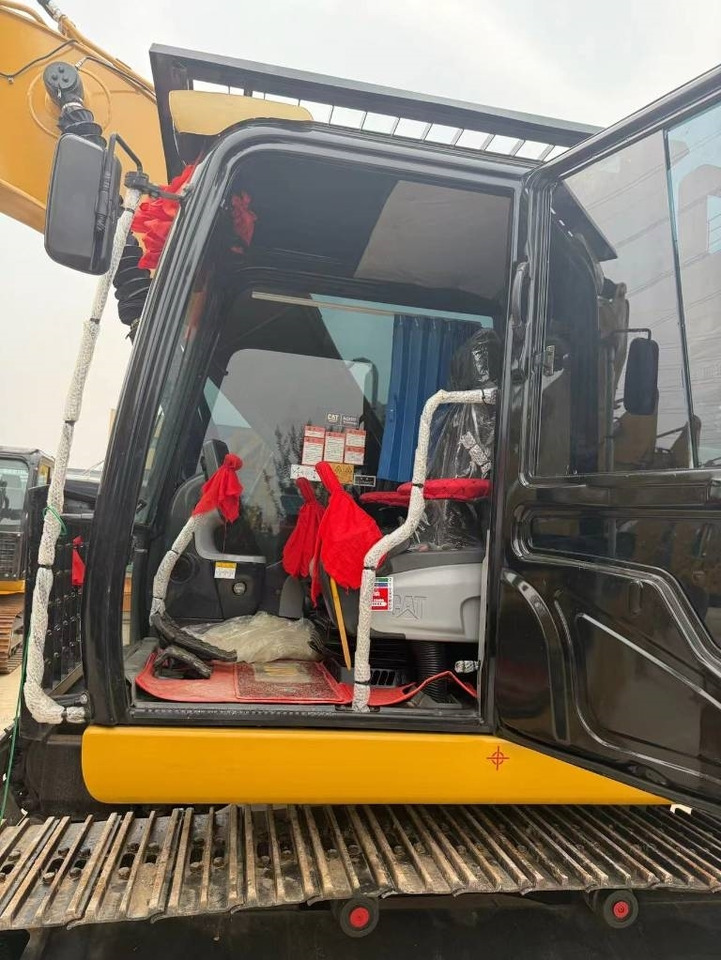 Locação de CAT 320 D  CAT 320 D: foto 19