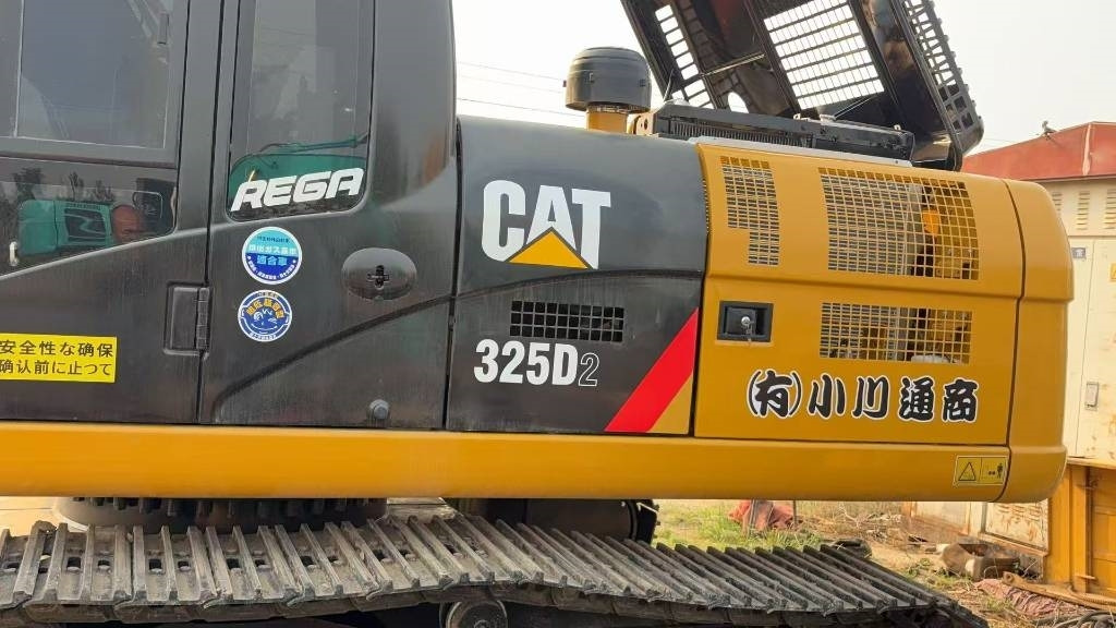 CAT 325 D - Escavadora de rastos: foto 2 CAT 325 D - Escavadora de rastos: foto 2