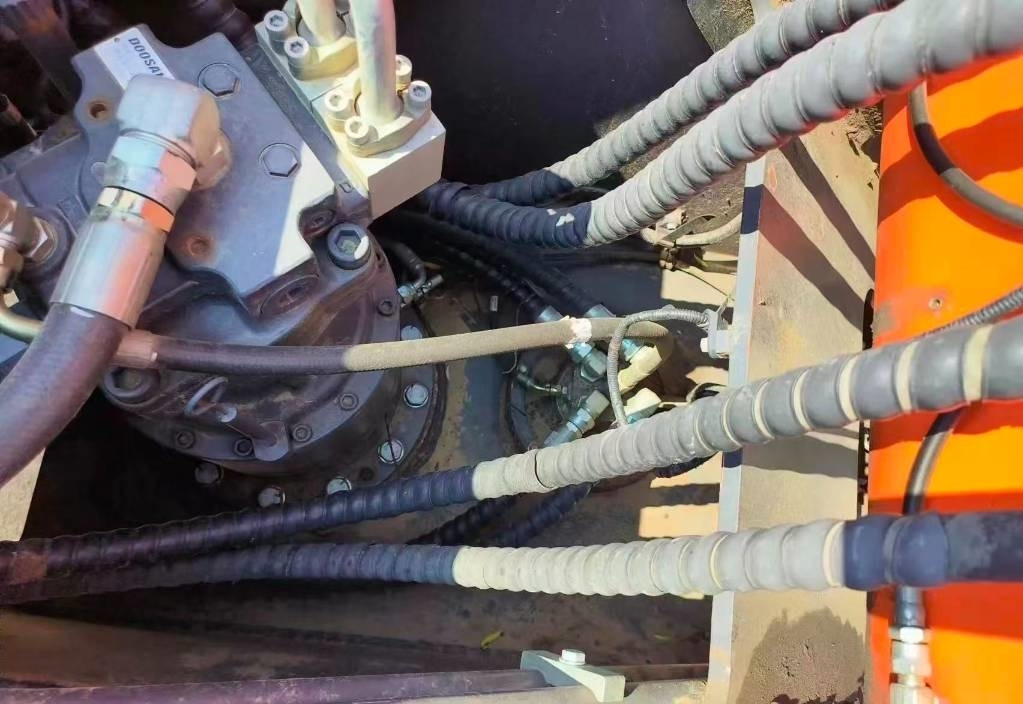 Doosan DX 200 - Escavadora de rastos: foto 4 Doosan DX 200 - Escavadora de rastos: foto 4