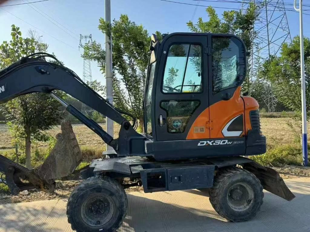 Doosan DX 60 - Mini escavadeira: foto 4 Doosan DX 60 - Mini escavadeira: foto 4