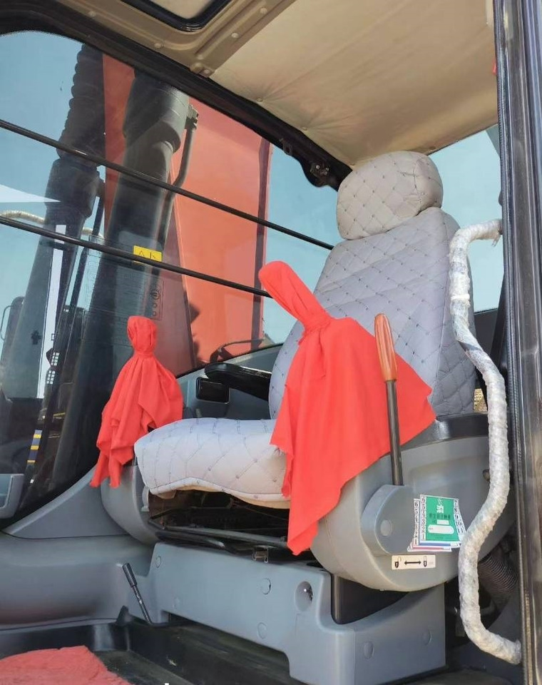 Hitachi ZX 240  - Escavadora de rastos: foto 5 Hitachi ZX 240  - Escavadora de rastos: foto 5