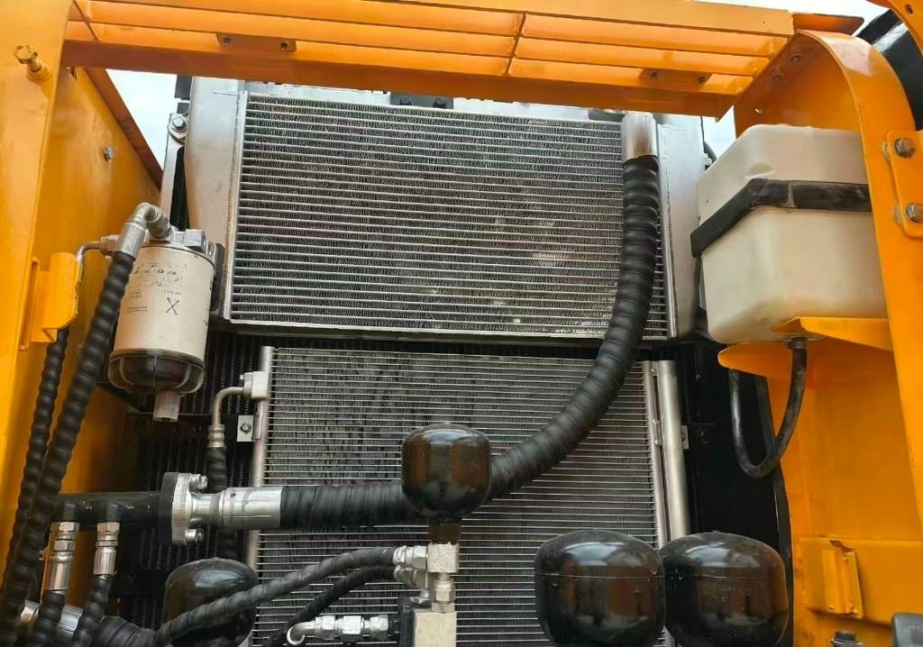 Hyundai 210W -9 - Escavadeira de rodas: foto 4 Hyundai 210W -9 - Escavadeira de rodas: foto 4