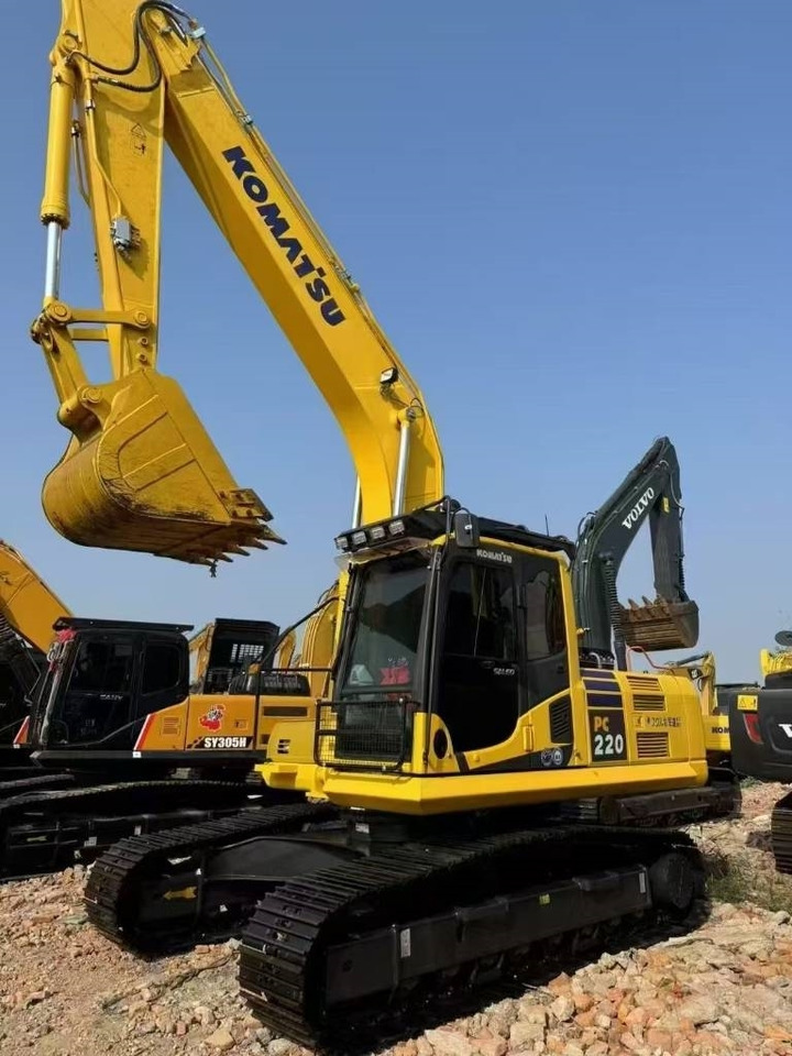 Komatsu PC 220-8 - Escavadora de rastos: foto 3 Komatsu PC 220-8 - Escavadora de rastos: foto 3