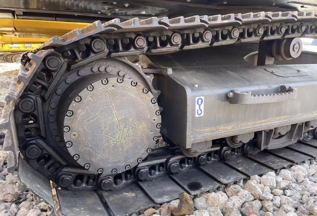 Volvo EC 240 - Escavadora de rastos: foto 4 Volvo EC 240 - Escavadora de rastos: foto 4