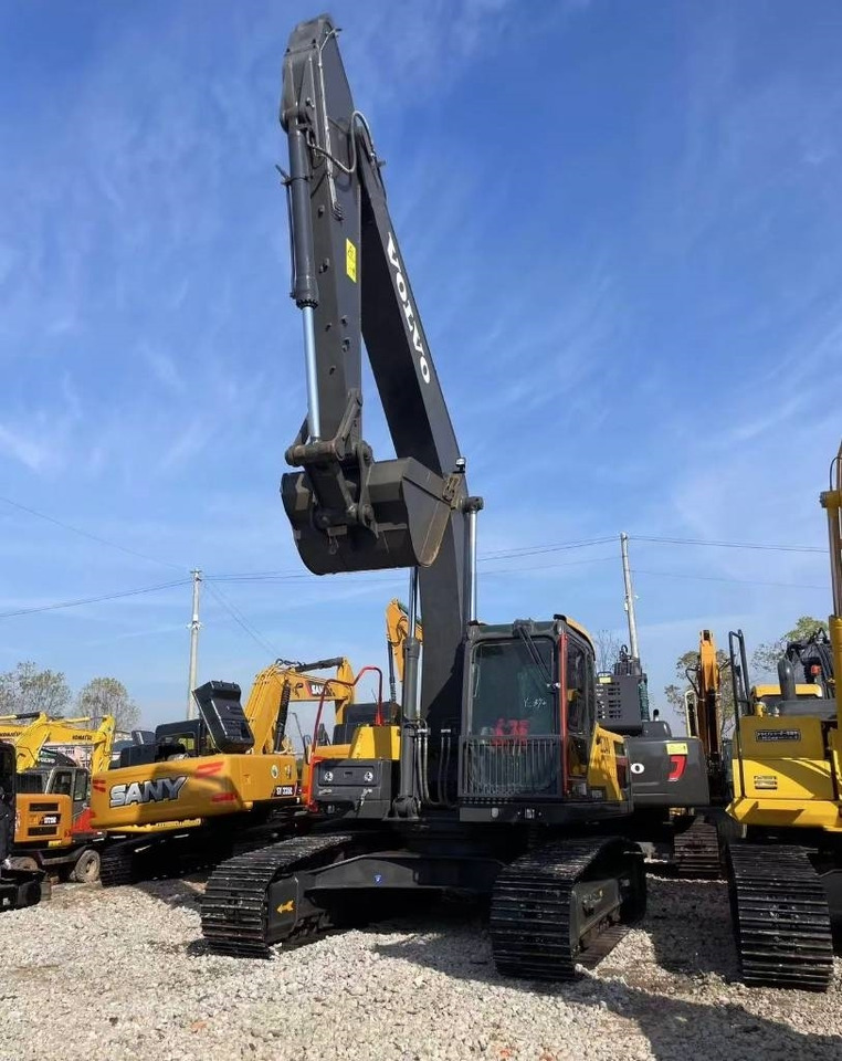 Volvo EC 240 - Escavadora de rastos: foto 2 Volvo EC 240 - Escavadora de rastos: foto 2