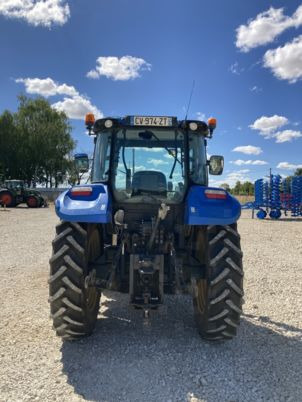 New Holland T5.95 - Trator: foto 5 New Holland T5.95 - Trator: foto 5