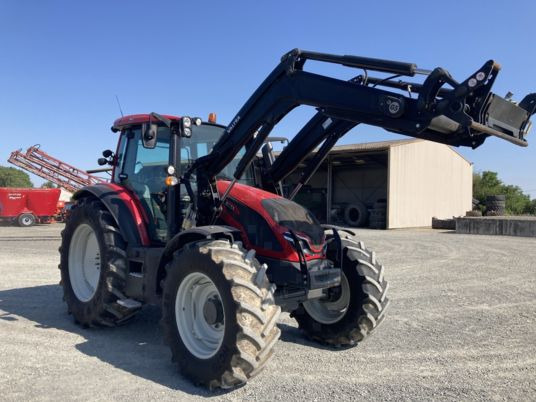 Valtra G105 - Trator: foto 3 Valtra G105 - Trator: foto 3