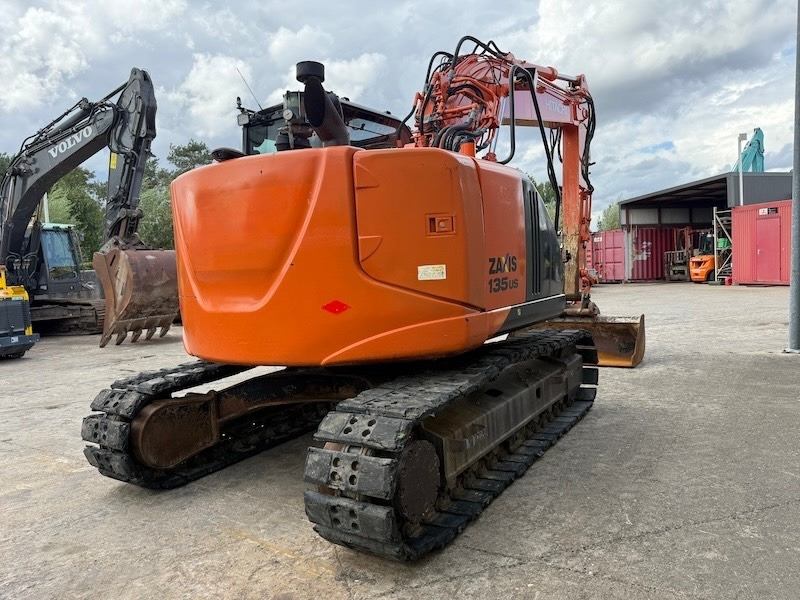 Hitachi ZX 135 US-5B - Escavadora de rastos: foto 3 Hitachi ZX 135 US-5B - Escavadora de rastos: foto 3