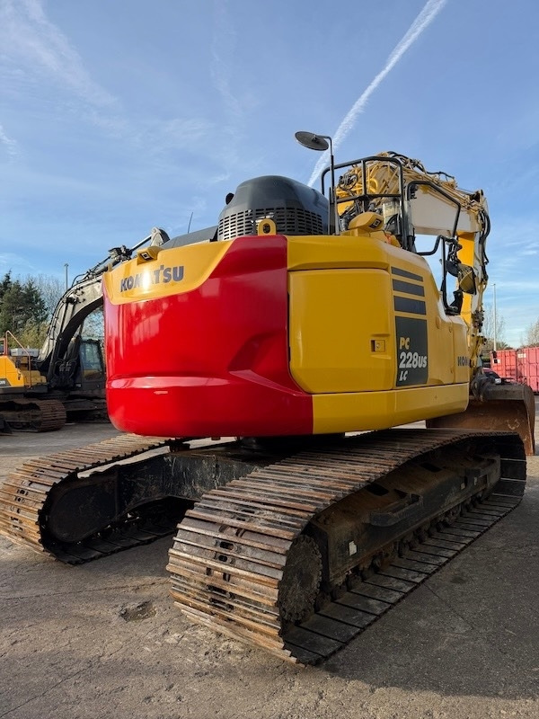 Komatsu PC 228 USLC-11 - Escavadora de rastos: foto 4 Komatsu PC 228 USLC-11 - Escavadora de rastos: foto 4