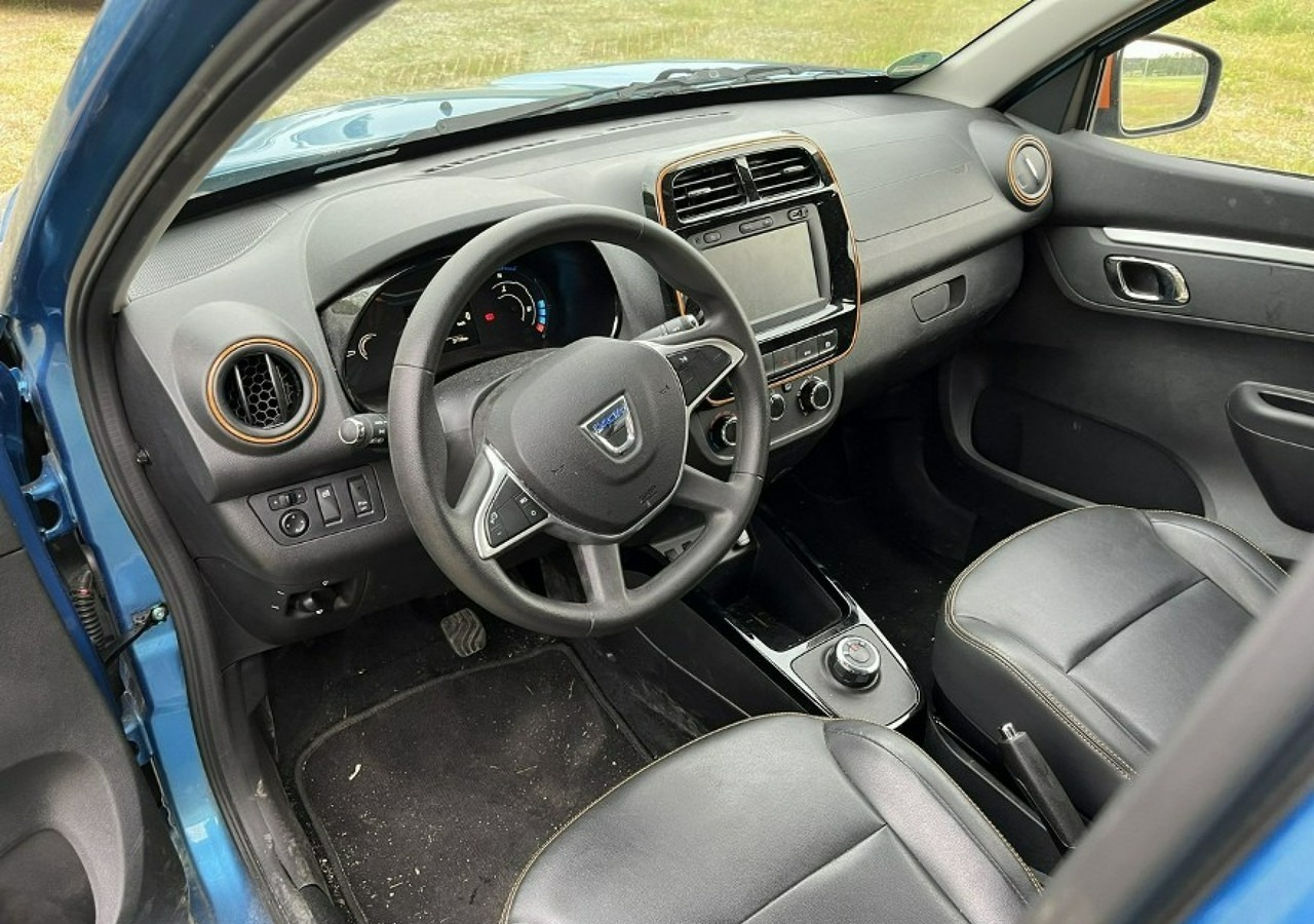 Dacia Spring Spring 45KM 100% Electric 230-315KM Zasięgu 2022 Bogate wyposażenie - Automóvel: foto 2 Dacia Spring Spring 45KM 100% Electric 230-315KM Zasięgu 2022 Bogate wyposażenie - Automóvel: foto 2