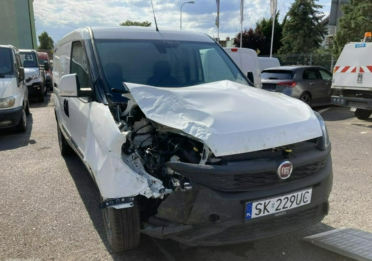 Fiat Doblo Fiat Doblo MAXI 1,6 jtd ECO Flex 105KM Klima 2021 - Furgão: foto 2 Fiat Doblo Fiat Doblo MAXI 1,6 jtd ECO Flex 105KM Klima 2021 - Furgão: foto 2