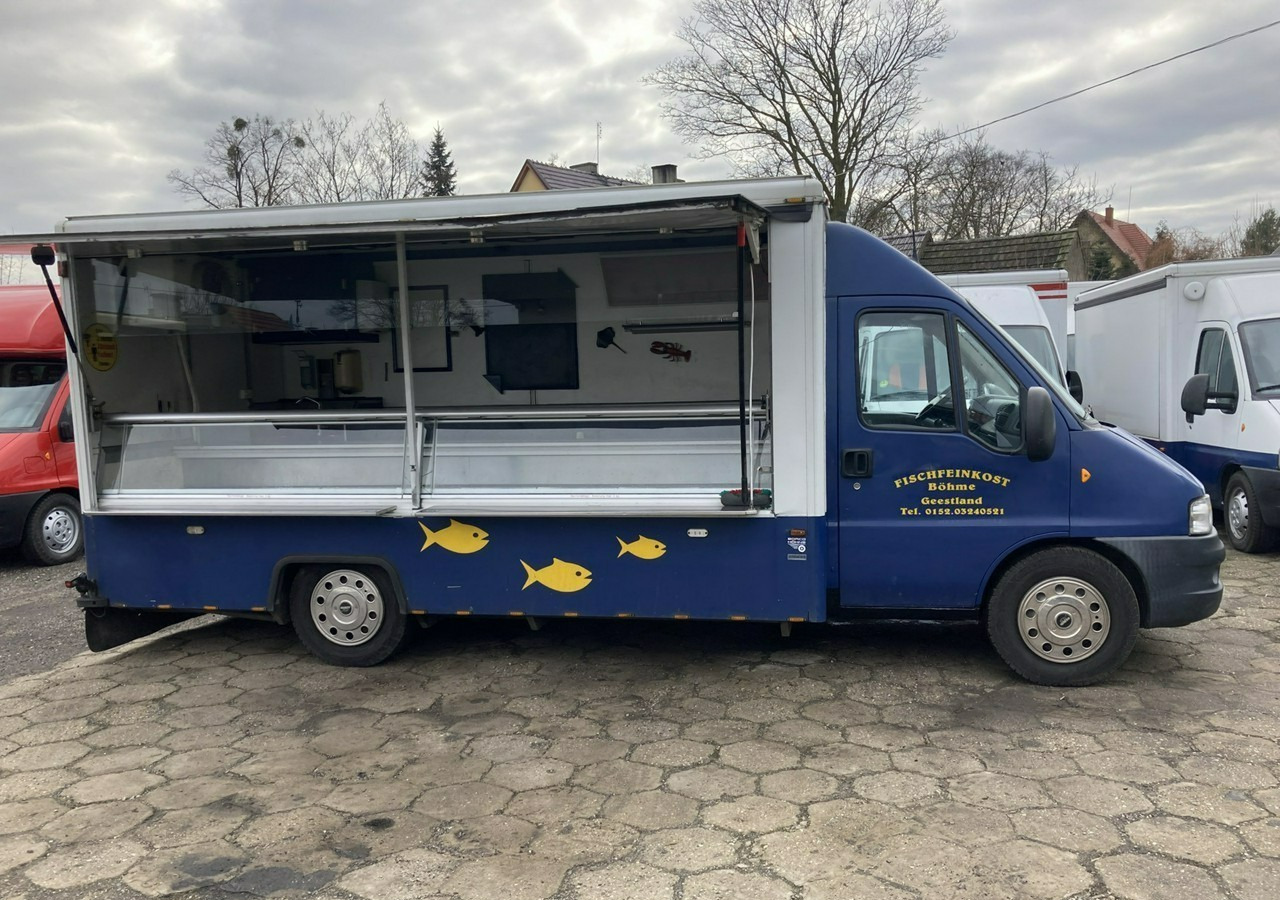 Fiat Ducato Autosklep mięso-ryba Gastronomiczny Food Truck Foodtruck sklep 2004 - Food truck, Veículo comercial: foto 1 Fiat Ducato Autosklep mięso-ryba Gastronomiczny Food Truck Foodtruck sklep 2004 - Food truck, Veículo comercial: foto 1